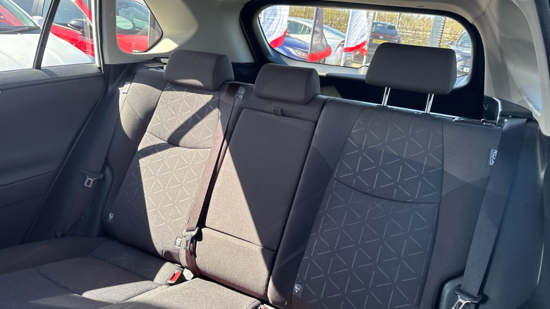 Toyota RAV4 2.5 VVT-i Hybrid Design 5dr CVT 2WD Hybrid Estate